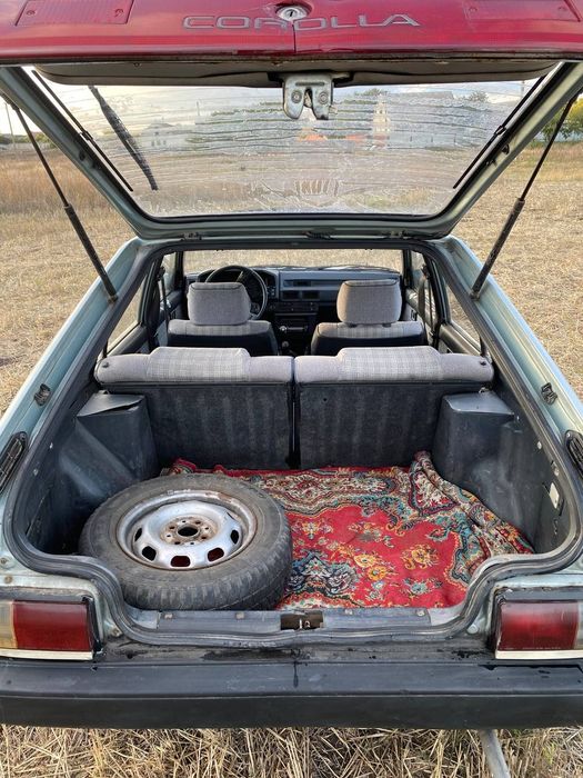 TOYOTA  Corrolla DX  1986 год