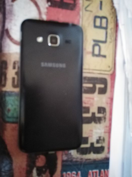Vendo telemóvel 3 Samsung e bom todos juntos