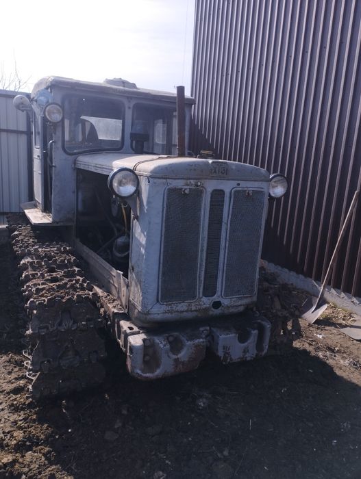 Продам трактор т74 по запчастинах