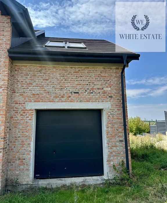 Продаж 2 поверхового будинку і ділянкою 6 сот. в Кутківцях