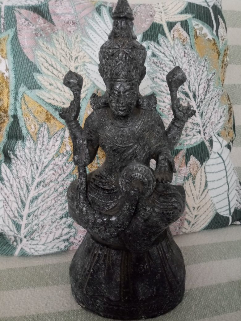 Bogini Figurka drewniana z indi