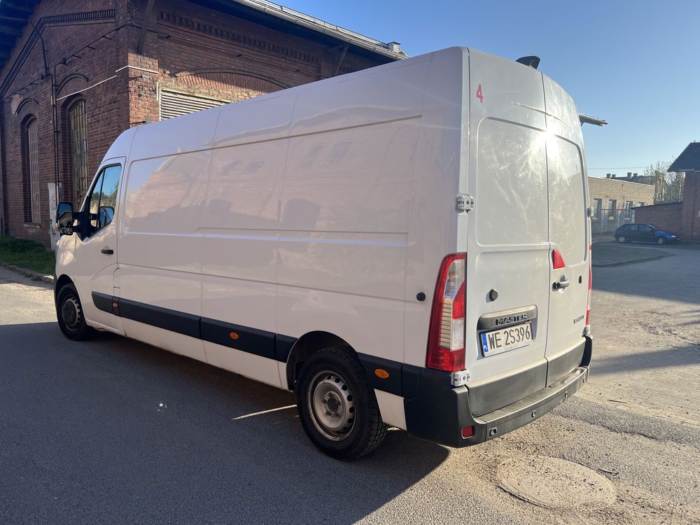 Wynajme busa renault master 180km L3H2