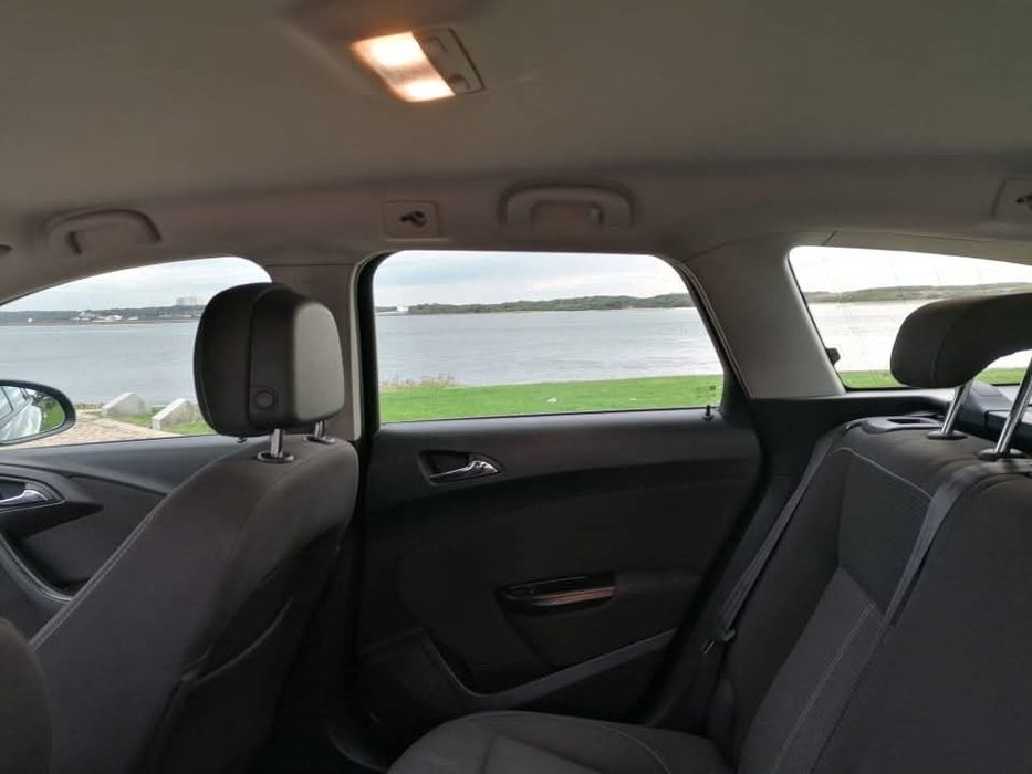 Opel astra sport tourer 1.6cdti