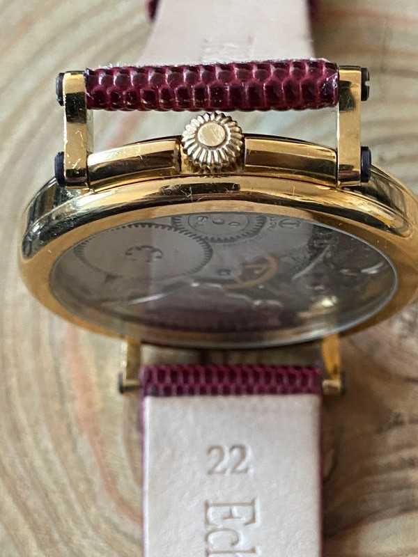 Luksusowy Swiss Movado 1940 rok