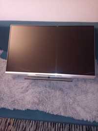 Telewizor Philips ambilight 42