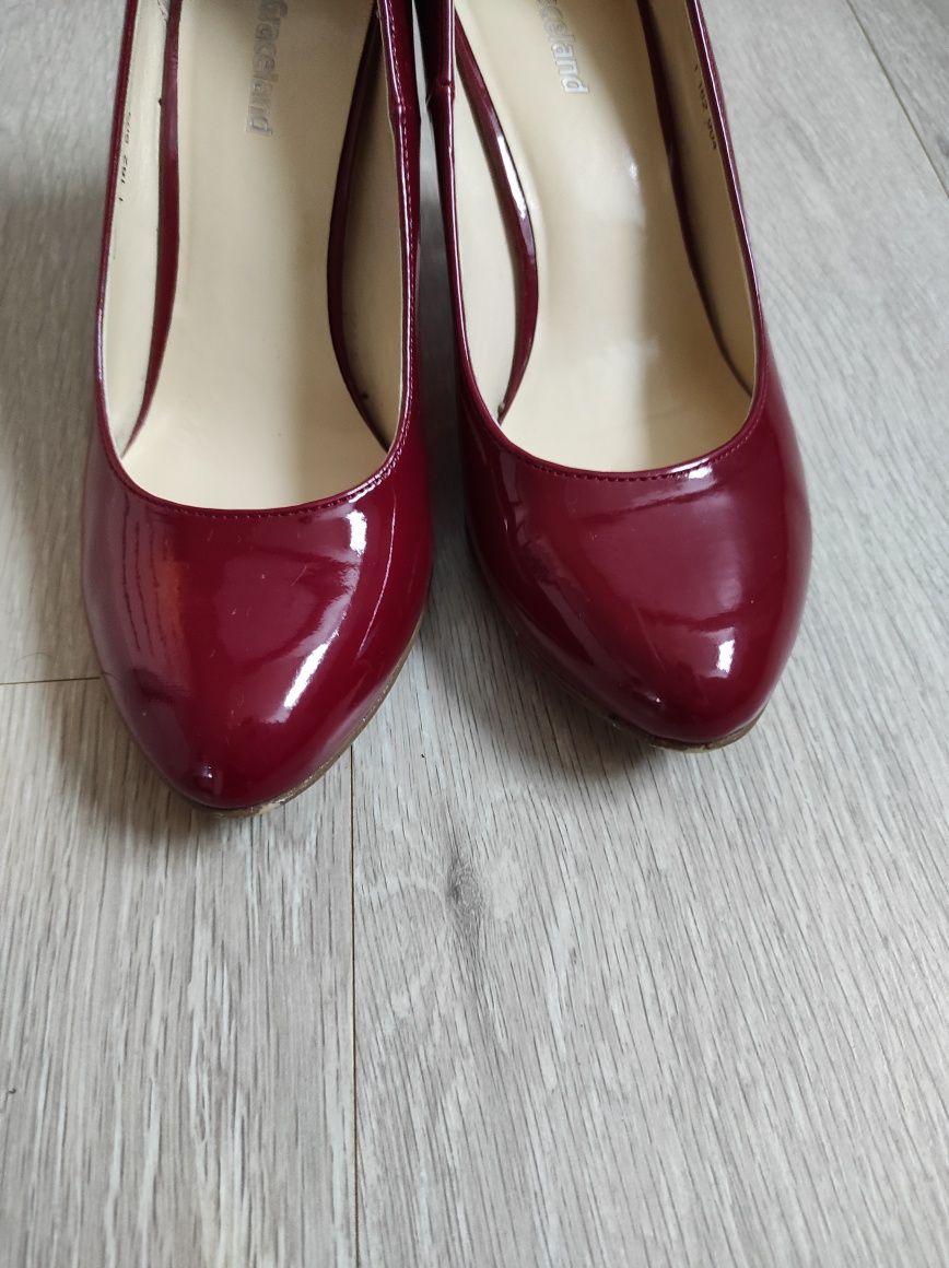 Czółenka buty 36 borodwe