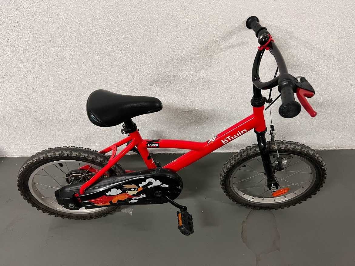 Bicicleta de criança + capacete