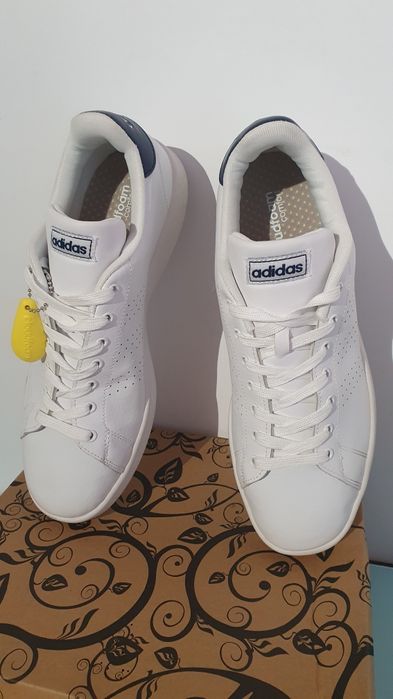 Buty męskie sportowe Adidas Advantage rozmiar 451/3 wkładka 29 cm