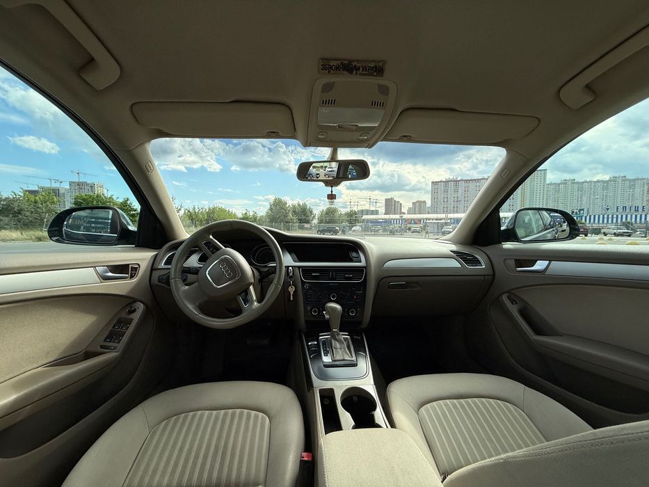 Audi a4 у кузові b8
