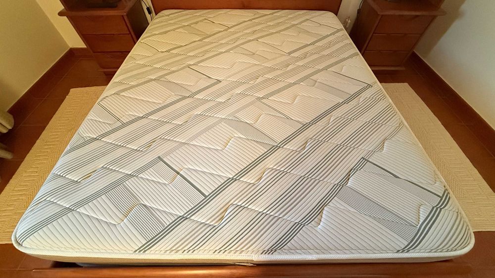 Colchão Pikolin 1,90m x 1,60m