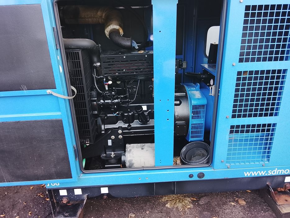 Agregat prądotwórczy 55 kw 66 kva John Deere fabrycznie nowy wyciszony