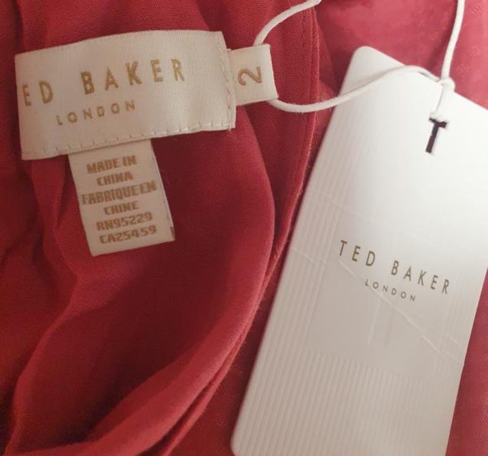 Нова сукня Ted Baker Max Mara
