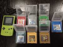 Conjunto Gameboy Color verde com 7 jogos Pokémon e cabo link