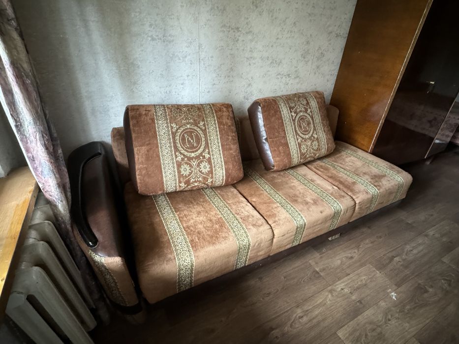 диван розкладний