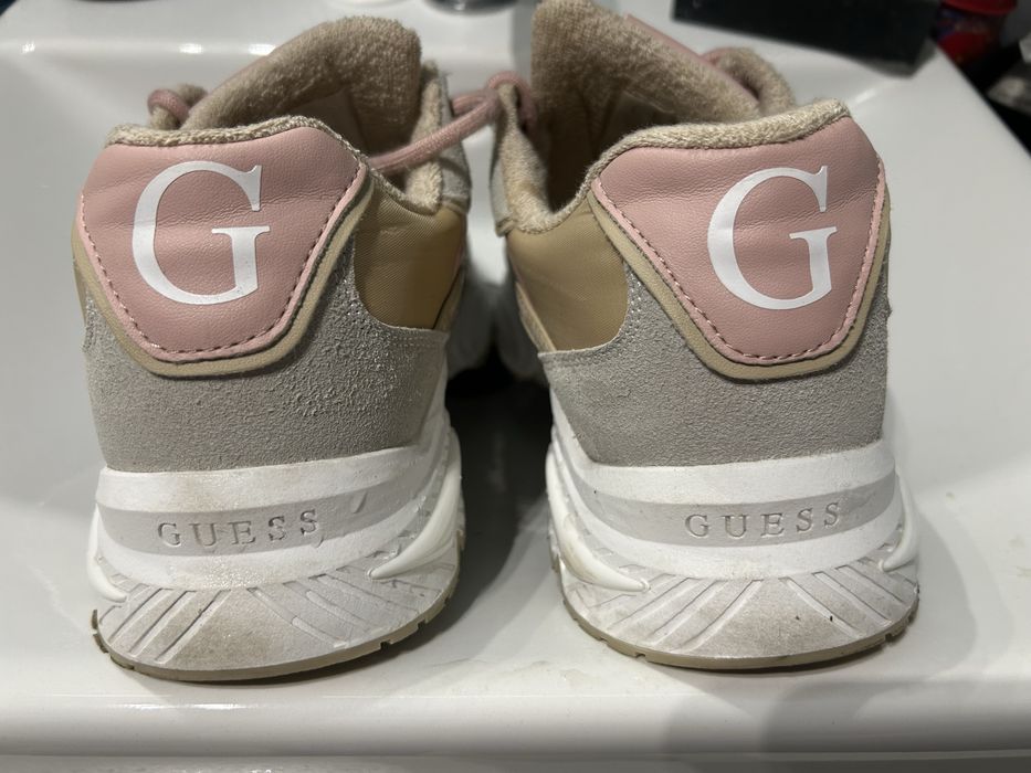 Guess adidasy damskie