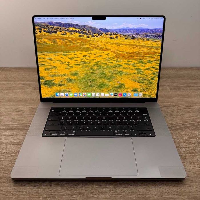 Macbook Pro 16" 2021 M1 Pro / 16Gb DDR5 / SSD 512Gb акб:86% (M0932)