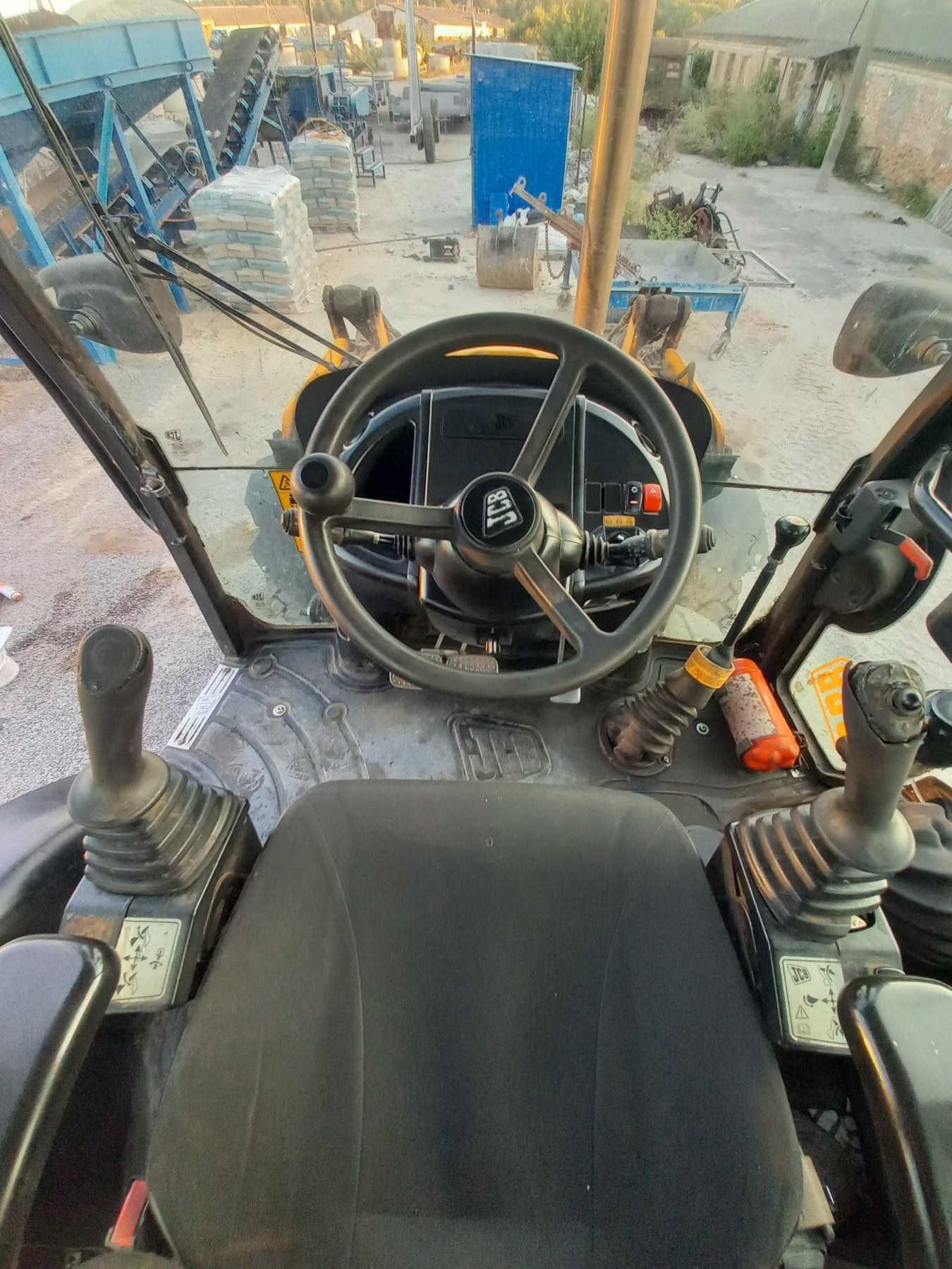 Продам JCB 3CX Sitimaster