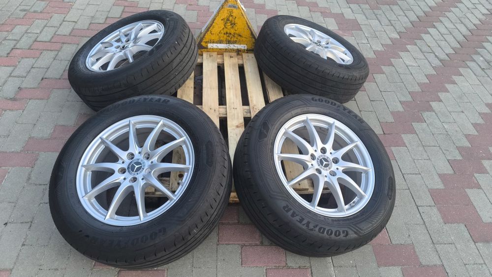 Felgi Mercedes alufelgi 17" opony Goodyear