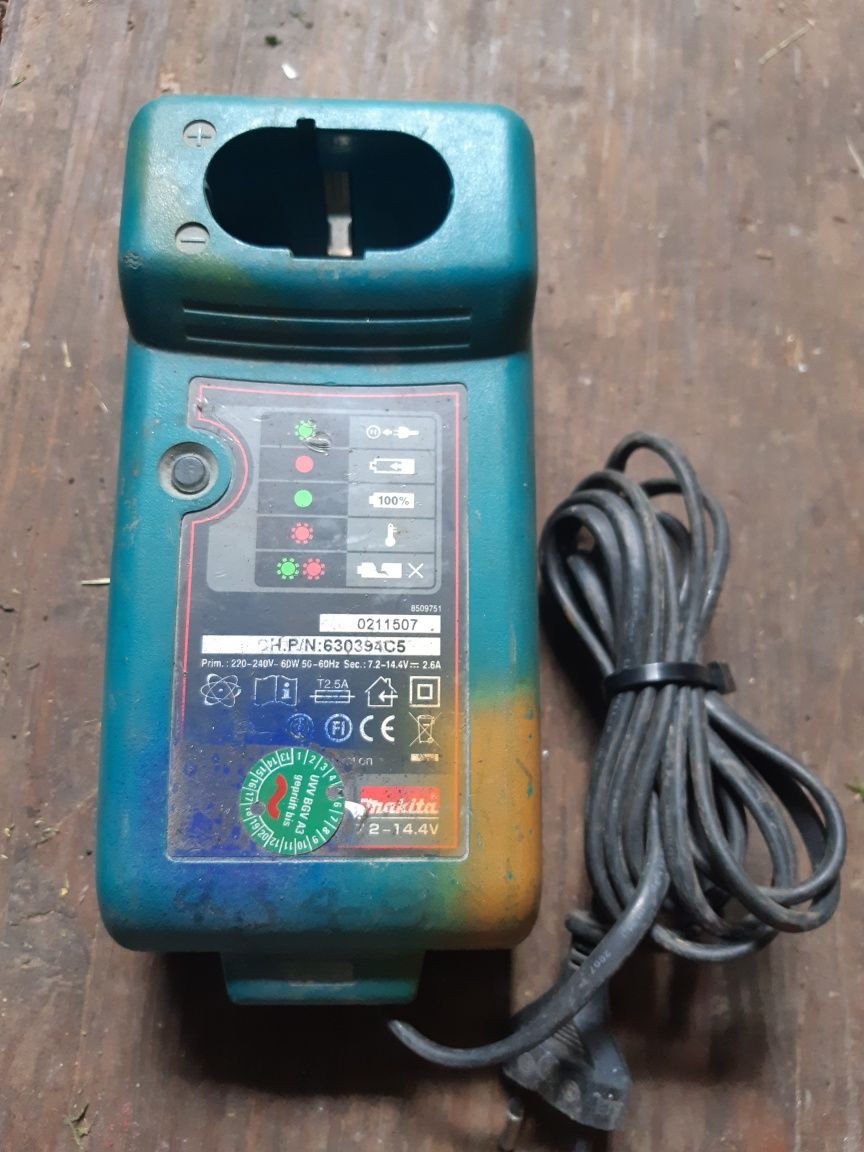 Makita Ładowarka DC 1414T stacja ładująca 7,2-14,4V/ ładowarki