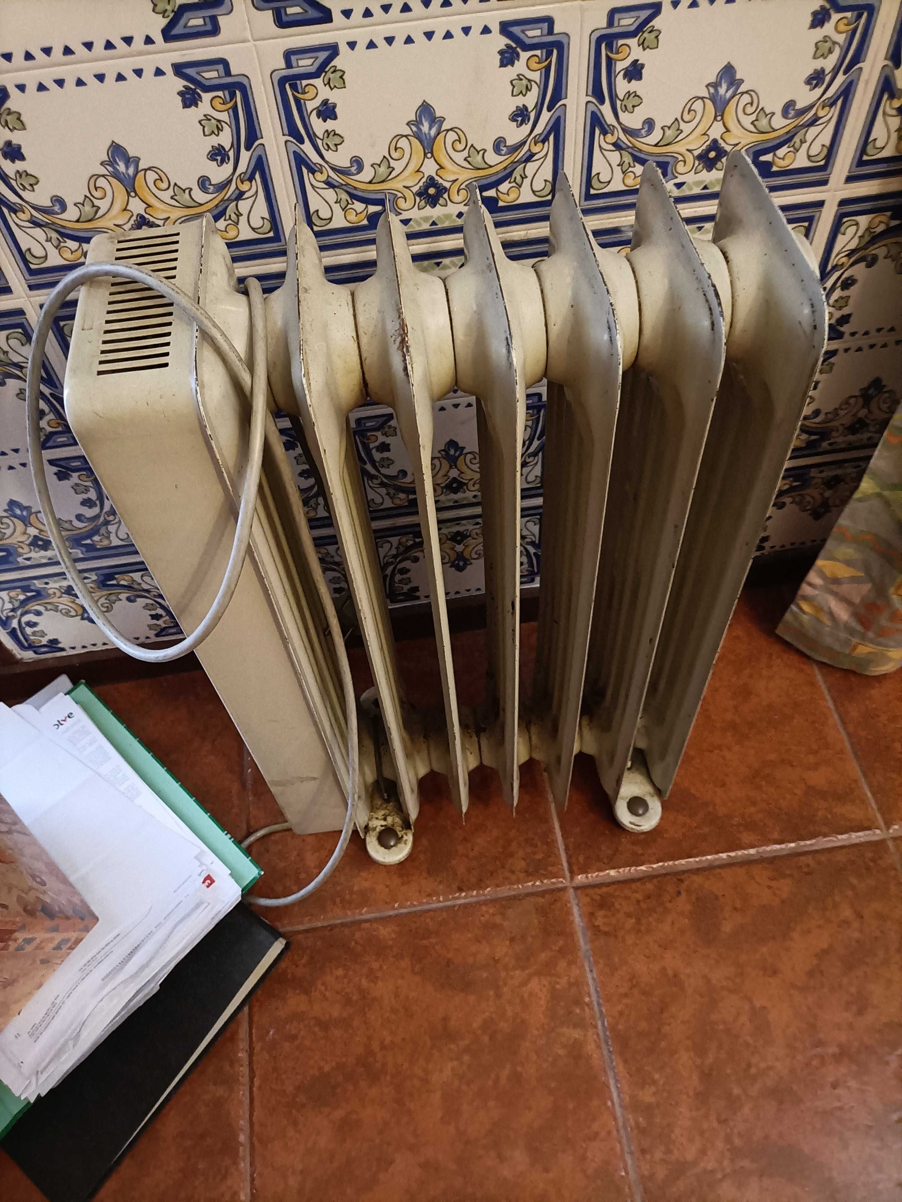 Aquecedor a óleo