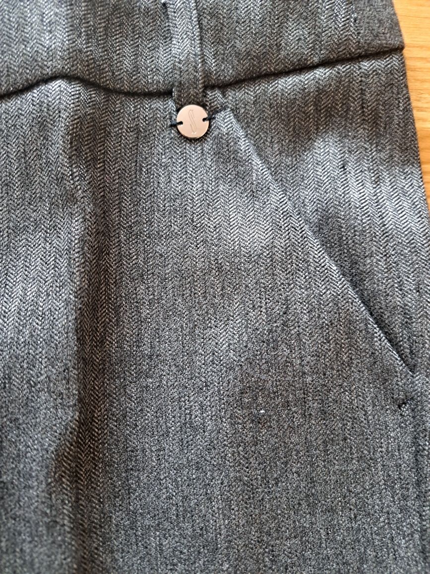 Materiałowe spodnie szare Simple r.36 - nowe