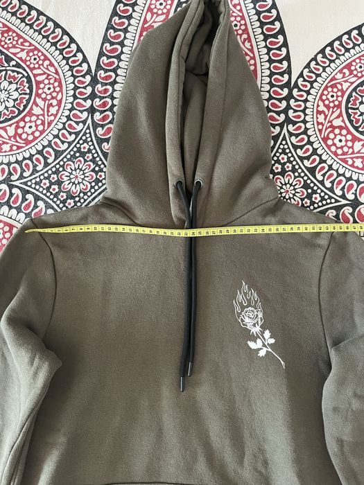 Sweatshirt verde seco estampada | Bershka (XS)