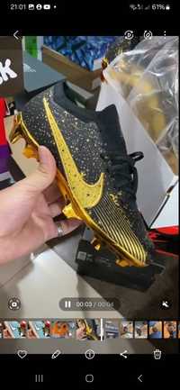 Sapatilhas de treino Nike Mercurial Victory IV Turf