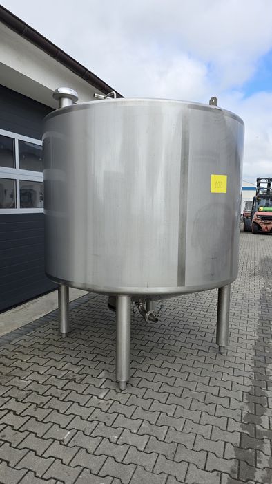 Zbiornik z mieszadłem kwasoodporny 5000 l. dwupłaszczowy nierdzewny