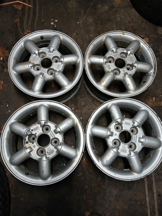 FELGA VOLVO V40 6x15 ET44 4x114,3