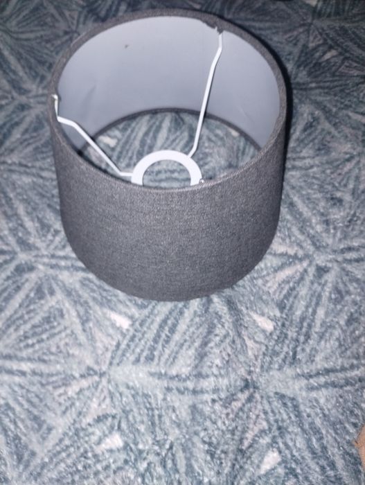 Sprzedam abażur szary