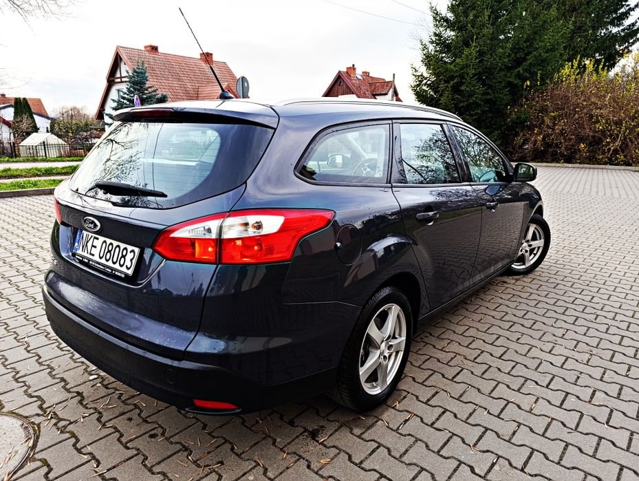 *Ford Focus*1.6 benzyna*2011r.*SUPER stan*