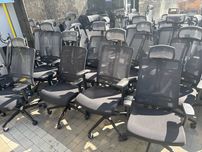 РОЗПРОДАЖ офісної меблі столи письмові кутові компʼютерні