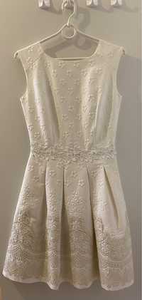 Biało złota sukienka modello 36 sukienka na wesele chrzciny poprawiny