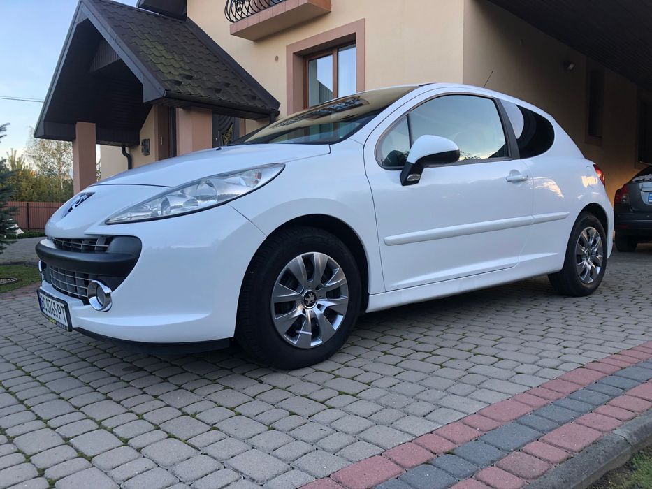 Продам Peugeot 207