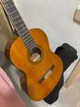 Guitarra/violão YAMAHA com capa