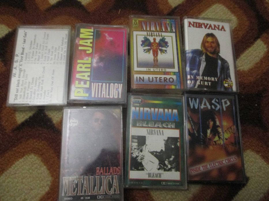 Торг! Шесть аудиокассет Nirvana Metallica Pearl Jam WASP