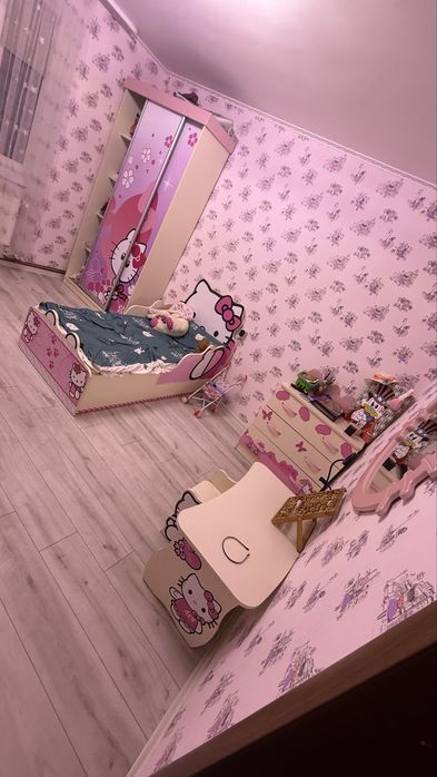Дитяча кімната hello kitti