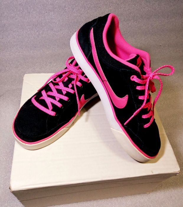Кросівки Nike замша 36-37 кроссовки женские жіночі підліткові