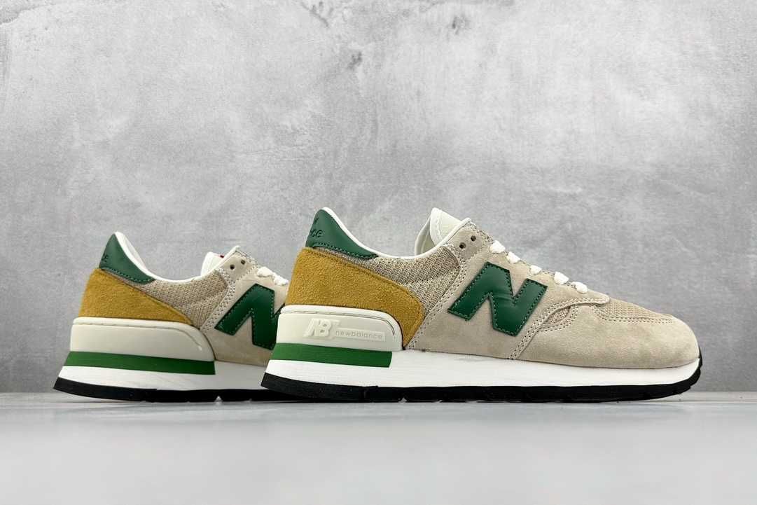 New Balance M990TG1