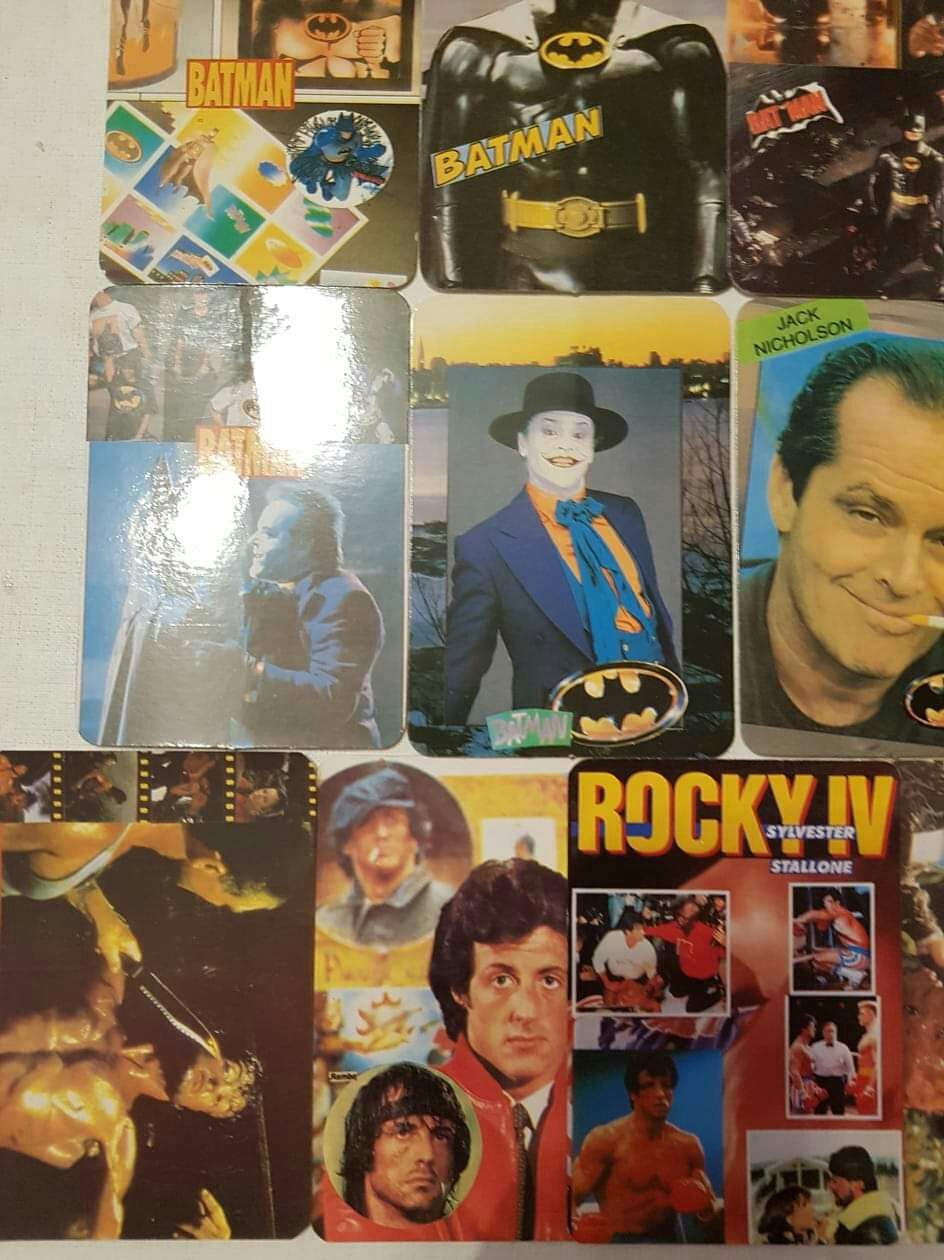 Calendários antigos do Batman, Rambo e Rocky dos anos 90