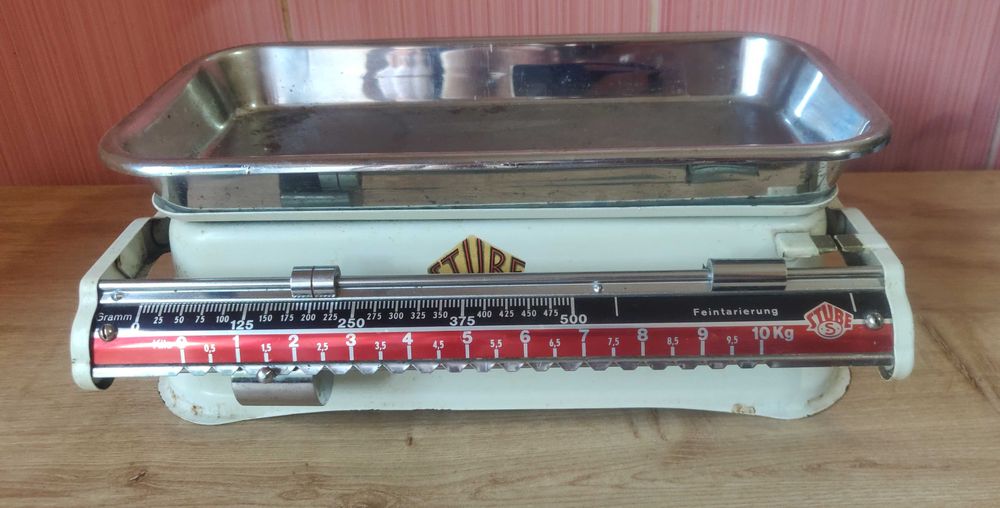 Старые механические рычажные весы STUBE