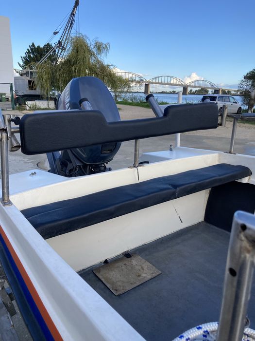 Barco Argus em muito boas condições