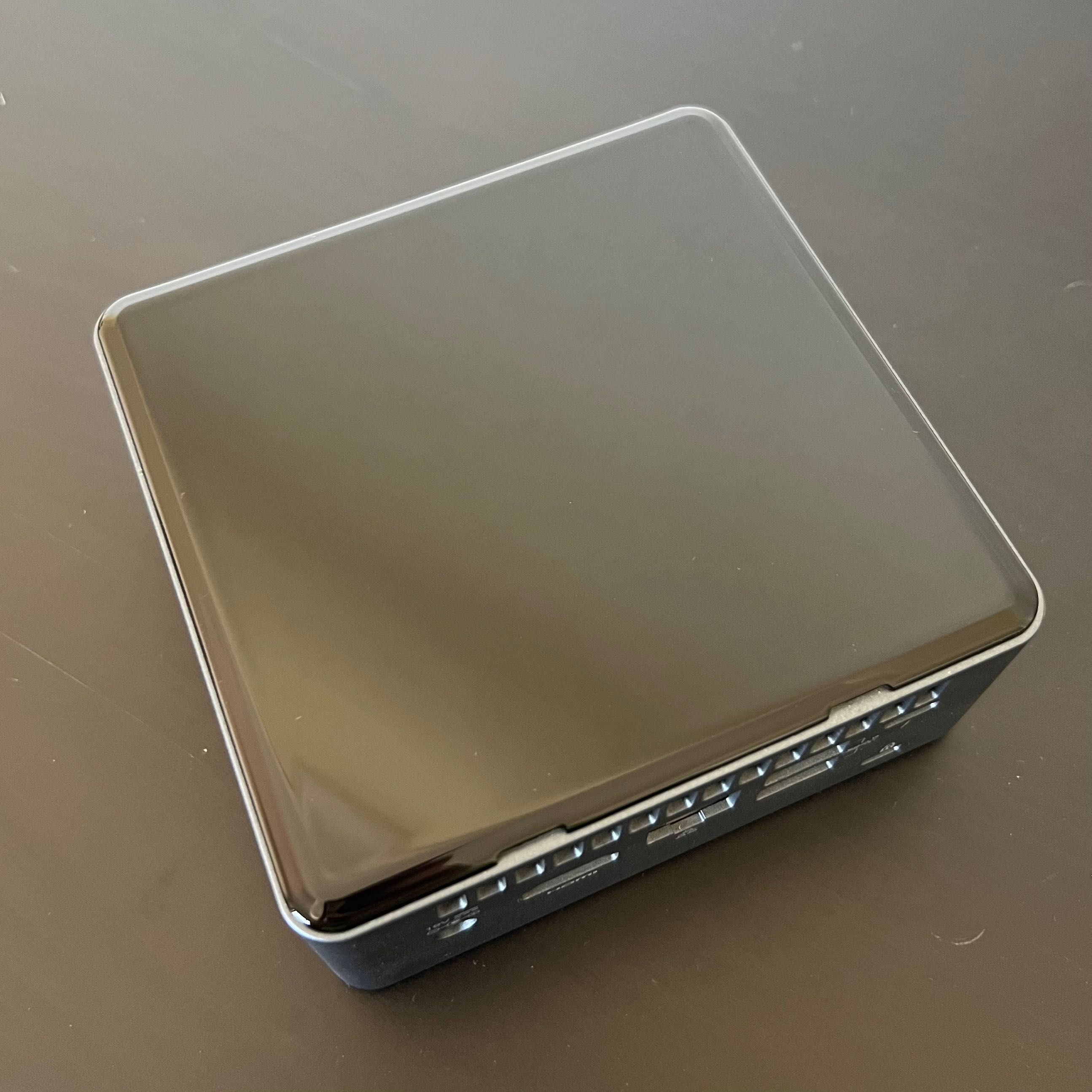Intel NUC10i5FNH2 – Mini PC com 32GB RAM e Licença Windows 11 Pro