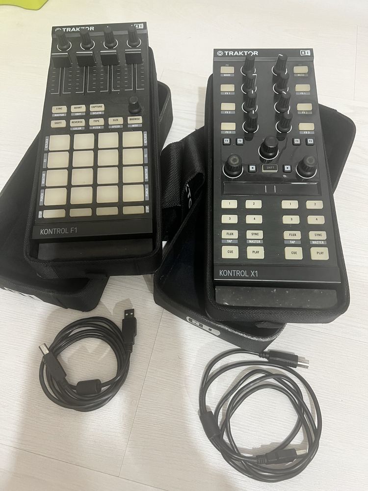 F1 e X1 TRAKTOR com cabos e malas originais