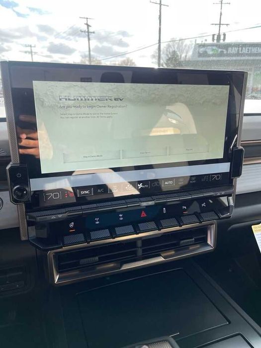 2024 GMC Hummer EV Pickup 3X