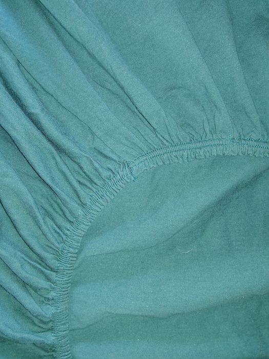 Простирадла на резинці  90,100,,140,160,180,200,220 /190,200