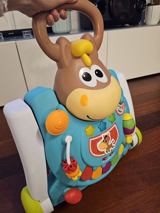 Andador e mesa de atividades 3 em 1