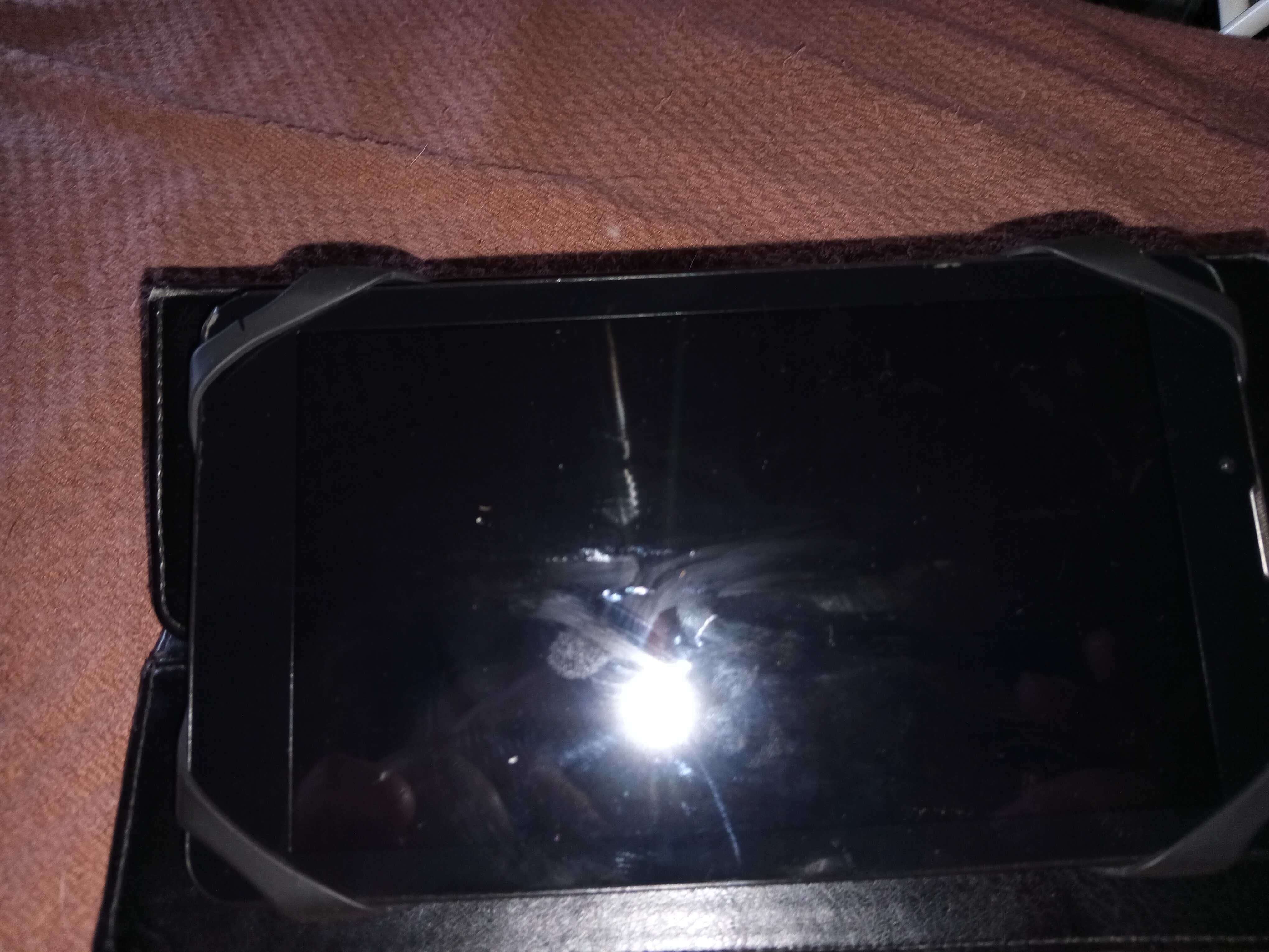Планшет Pixus Touch