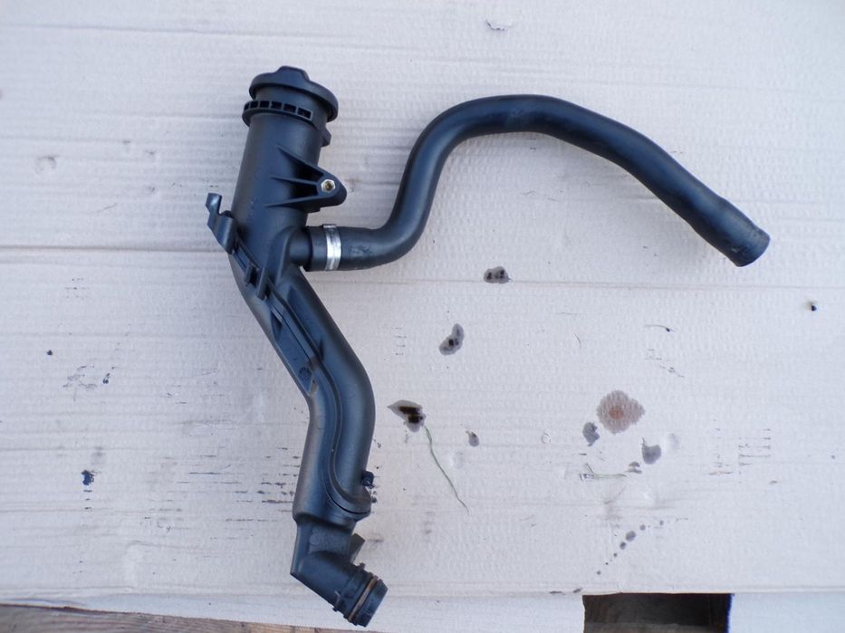 WLEW OLEJU KOREK PEUGEOT 407 FORD KUGA MK1 CITROEN C4 PICASSO 9654733980