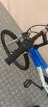 Bicicleta de criança com pouco uso